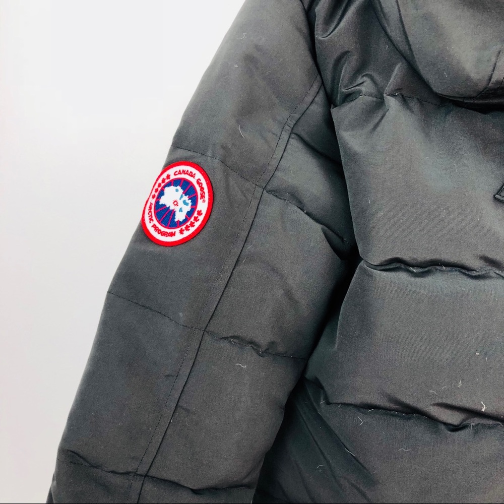 NWT Canada Goose Shelburne Parka - Picture 5 of 8